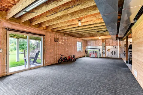 2232 Sorrel Court Victoria MN 55386