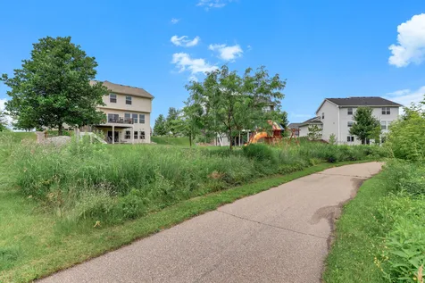 2232 Sorrel Court Victoria MN 55386