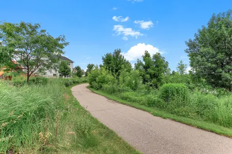 2232 Sorrel Court Victoria MN 55386