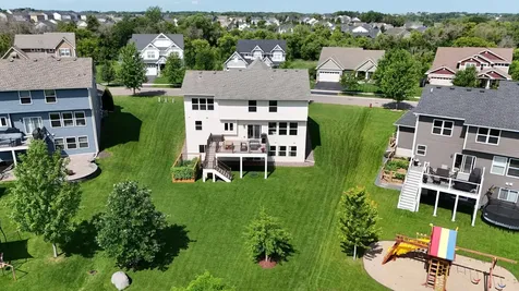 2232 Sorrel Court Victoria MN 55386