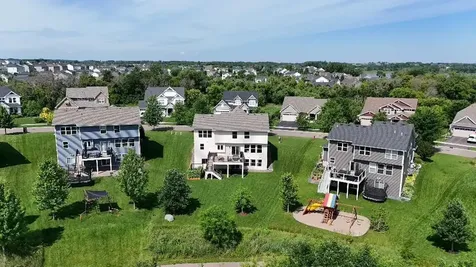 2232 Sorrel Court Victoria MN 55386