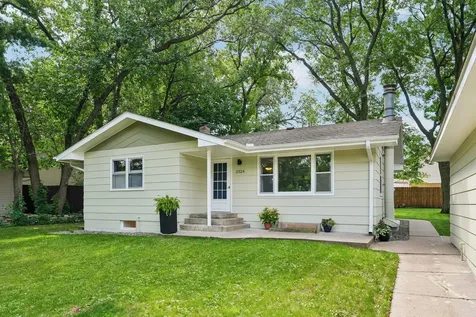 2324 130th Avenue NW Coon Rapids MN 55448