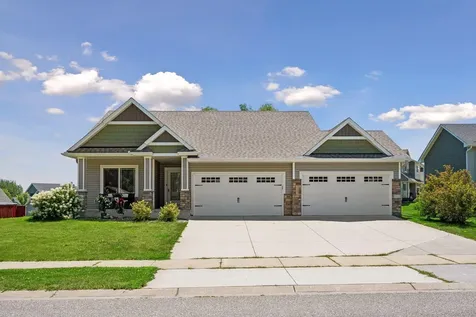 2157 Maple Street SW Howard Lake MN 55349