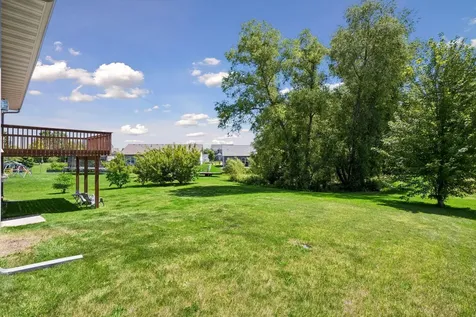 2157 Maple Street SW Howard Lake MN 55349