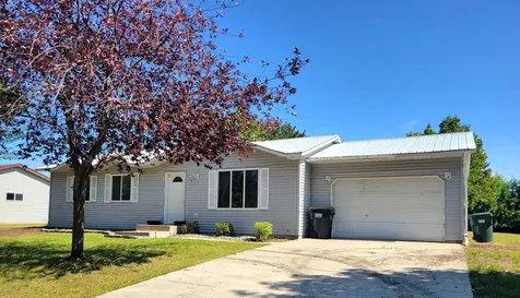 645 School Road NW Hutchinson MN 55350