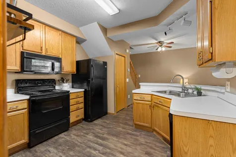 15345 Greenhaven Lane Burnsville MN 55306