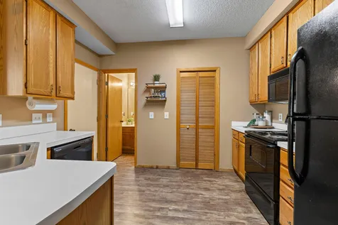 15345 Greenhaven Lane Burnsville MN 55306