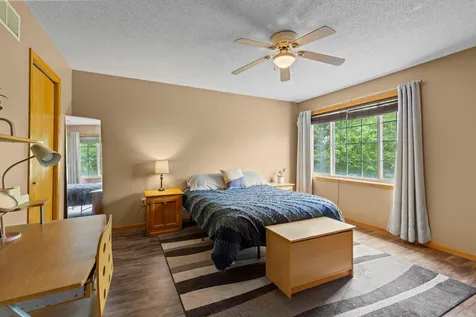 15345 Greenhaven Lane Burnsville MN 55306