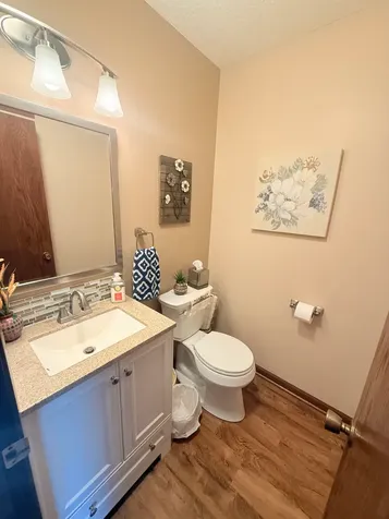 2224 Tower Court Woodbury MN 55125