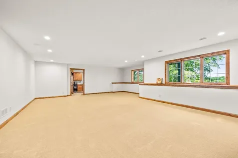 11668 E Laketowne Drive Albertville MN 55301