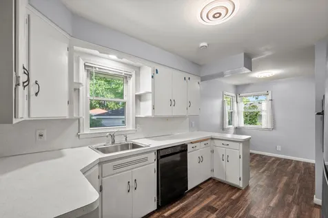 7132 Bloomington Avenue Richfield MN 55423