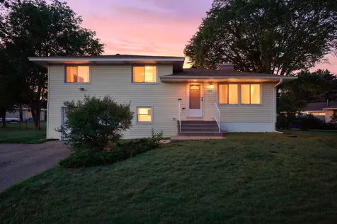 7132 Bloomington Avenue Richfield MN 55423