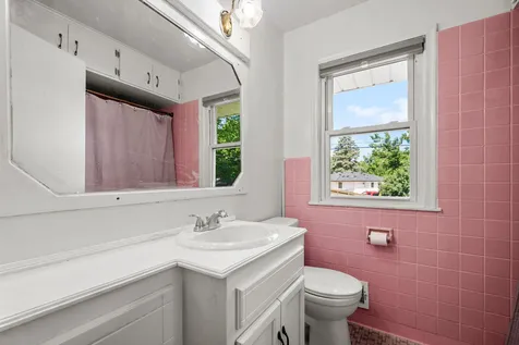 7132 Bloomington Avenue Richfield MN 55423