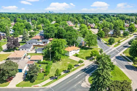 7132 Bloomington Avenue Richfield MN 55423