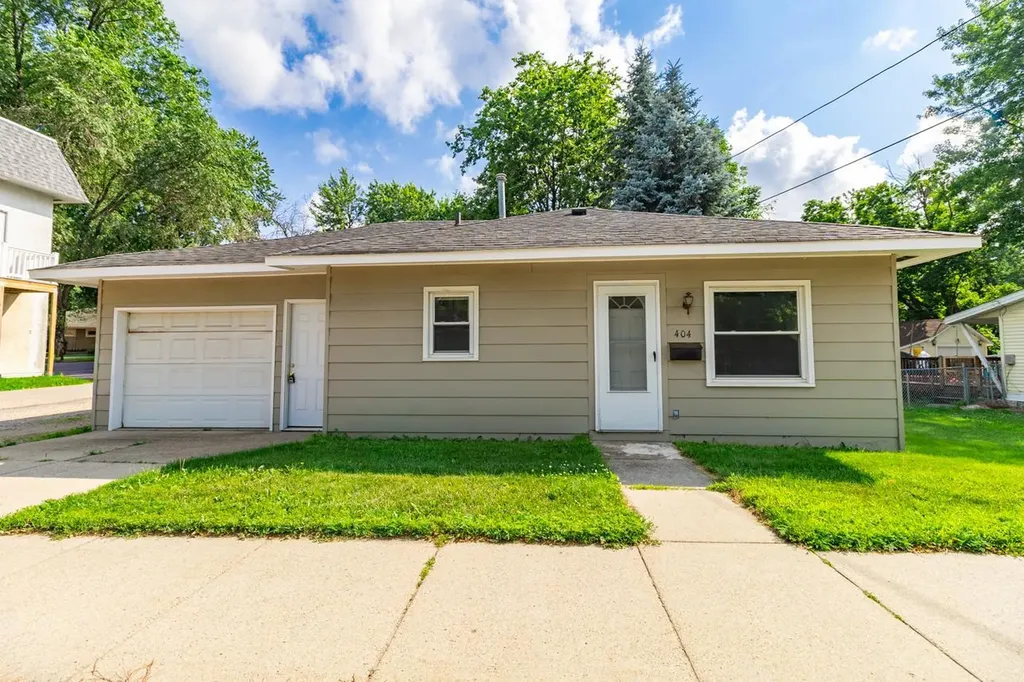 404 2nd Street W Jordan MN 55352
