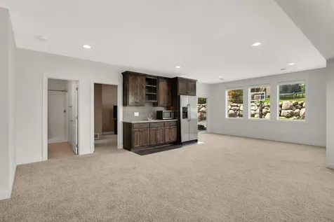 18072 72nd Avenue N Maple Grove MN 55311