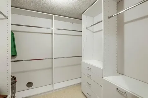 18100 Judicial Way N Lakeville MN 55044