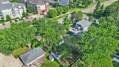 8734 Portland Avenue S Bloomington MN 55420