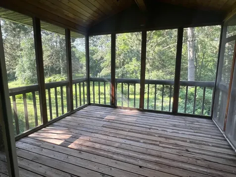 1374 Pine View Trail Houlton WI 54082
