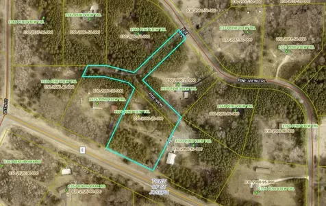 1374 Pine View Trail Houlton WI 54082