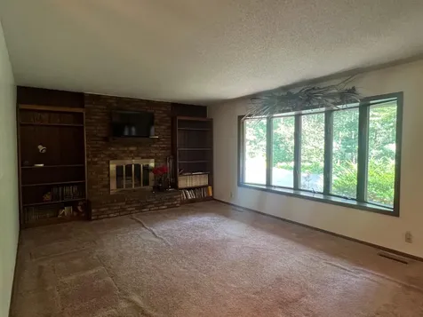1374 Pine View Trail Houlton WI 54082