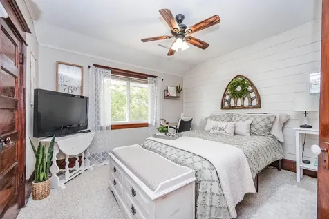 116 Juniper Avenue E Frazee MN 56544