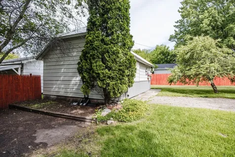 116 Juniper Avenue E Frazee MN 56544