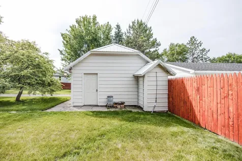 116 Juniper Avenue E Frazee MN 56544