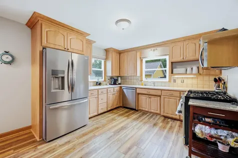 4054 Quail Avenue N Robbinsdale MN 55422