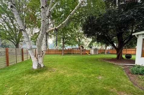 9517 Clinton Avenue S Bloomington MN 55420