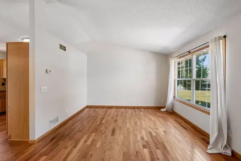 14816 Delmar Court Rosemount MN 55068