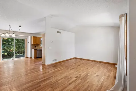 14816 Delmar Court Rosemount MN 55068