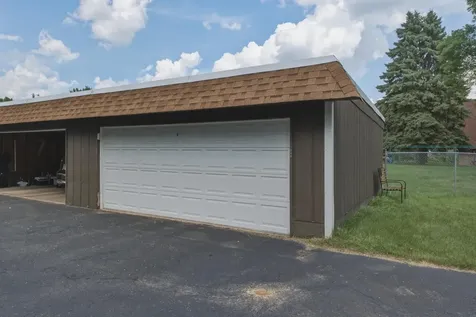 1150 Dellwood Street S Cambridge MN 55008