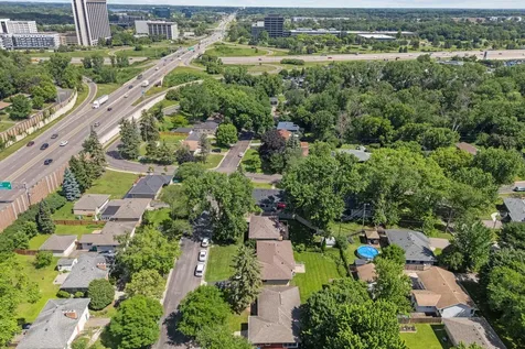 9435 W 14th Street Saint Louis Park MN 55426