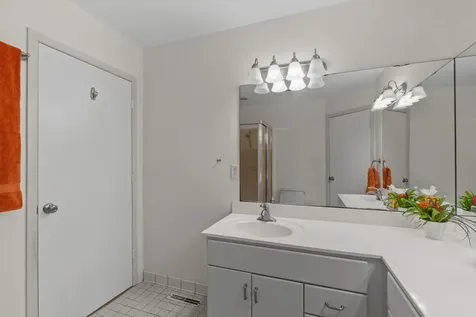 9435 W 14th Street Saint Louis Park MN 55426