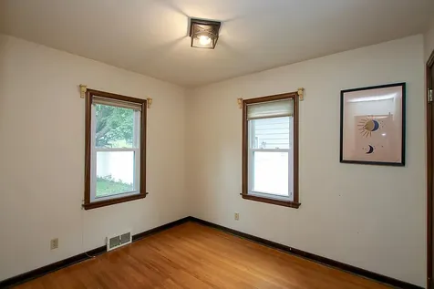 131 Elm Street E Norwood Young America MN 55368