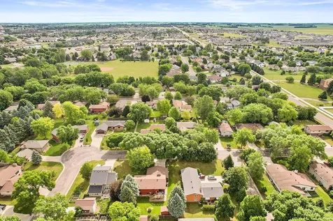 3907 3rd Street S Moorhead MN 56560