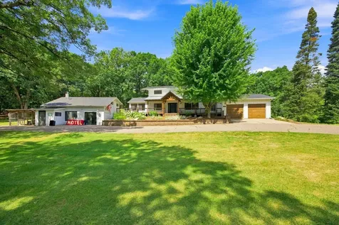 4065 Mcandrews Road Rosemount MN 55068