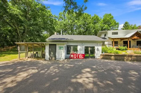 4065 Mcandrews Road Rosemount MN 55068