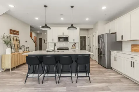 9607 4th Street N Lake Elmo MN 55042