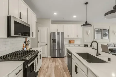 9607 4th Street N Lake Elmo MN 55042