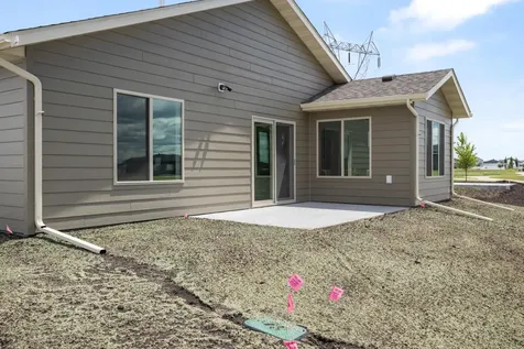 6456 Brekke Way S Fargo ND 58104