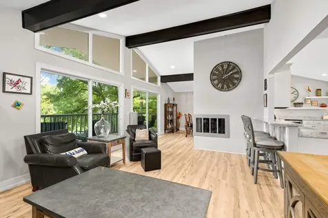 230 Maple Island Road Burnsville MN 55306