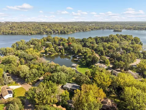 230 Maple Island Road Burnsville MN 55306