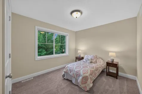 20685 Frost Court Lakeville MN 55044