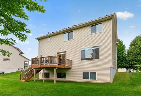 20685 Frost Court Lakeville MN 55044