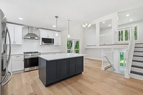 1521 Archwood Road Hopkins MN 55305