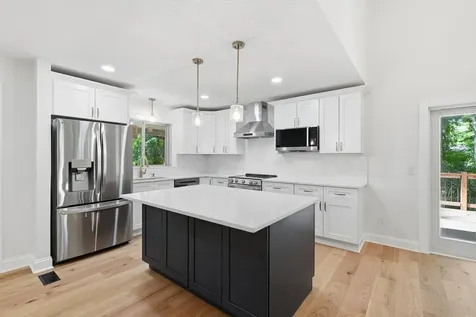 1521 Archwood Road Hopkins MN 55305