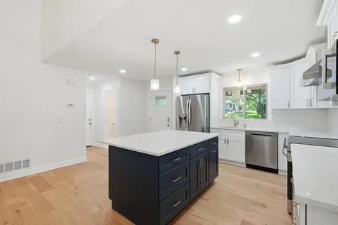 1521 Archwood Road Hopkins MN 55305