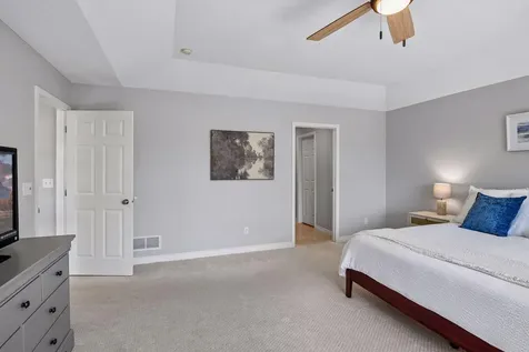 1879 Sandbar Circle Waconia MN 55387